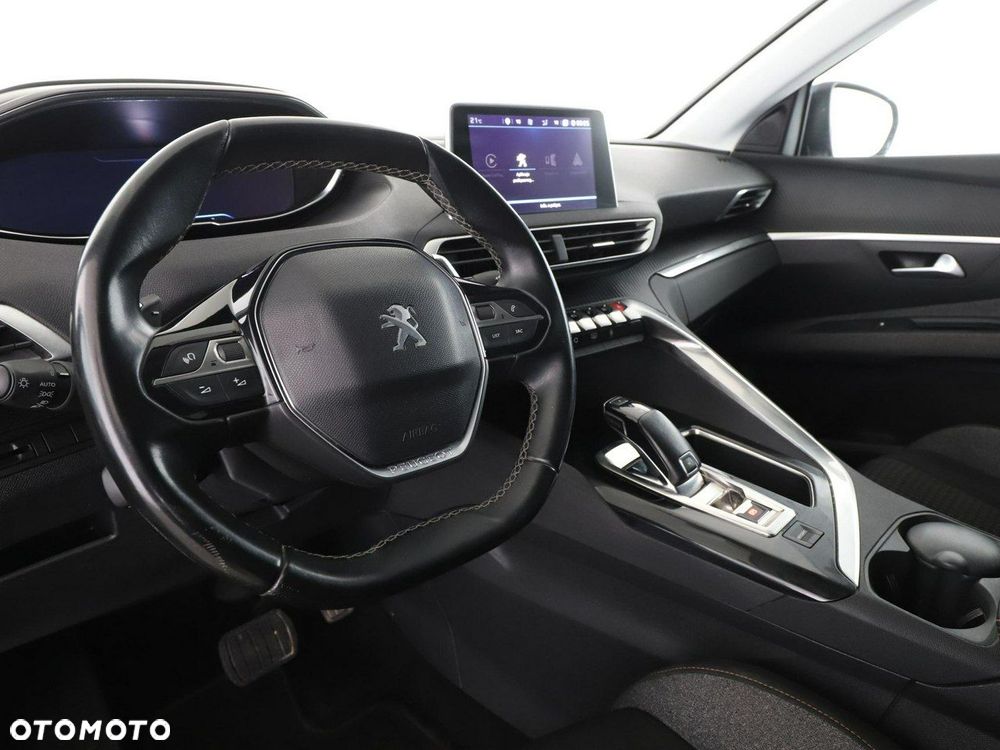 Peugeot 5008 1.2 PureTech Active S&S EAT6 - 14