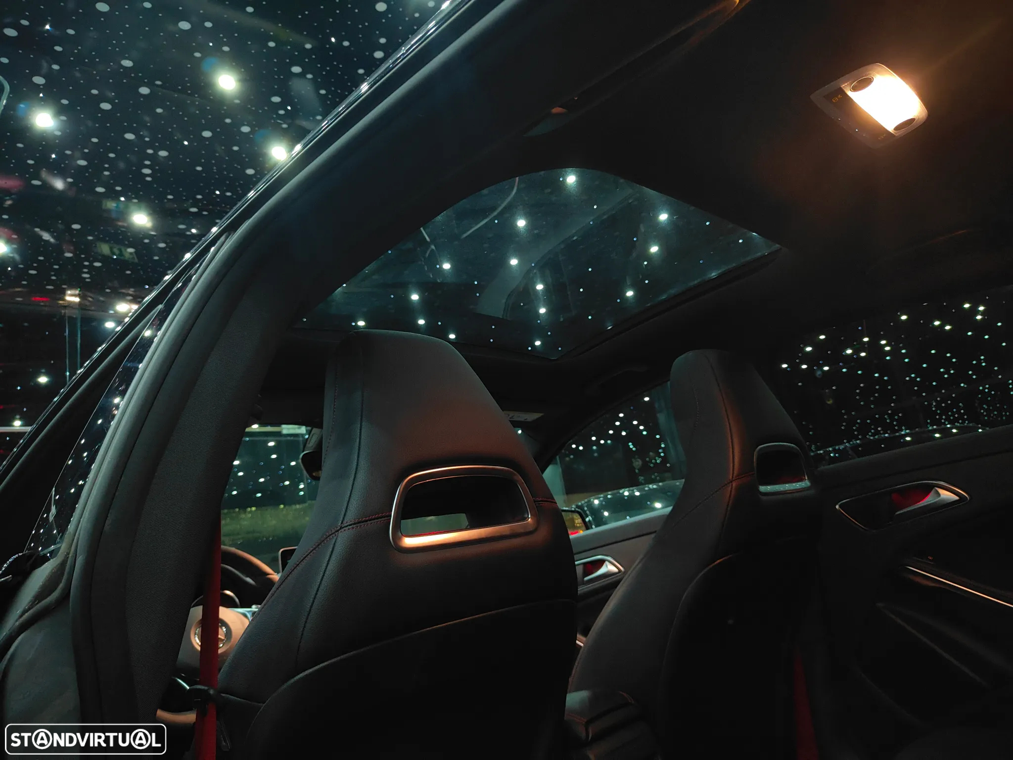 Mercedes-Benz CLA 45 AMG 4Matic Shooting Brake 7G-DCT - 25