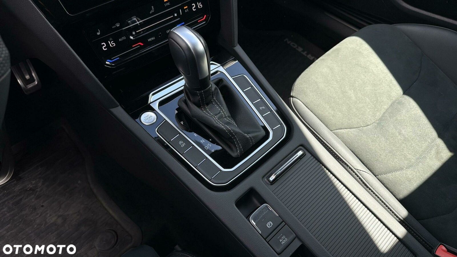 Volkswagen Arteon 2.0 TSI R-Line DSG - 16