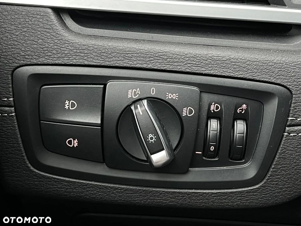 BMW X1 xDrive25e Sport Line - 39