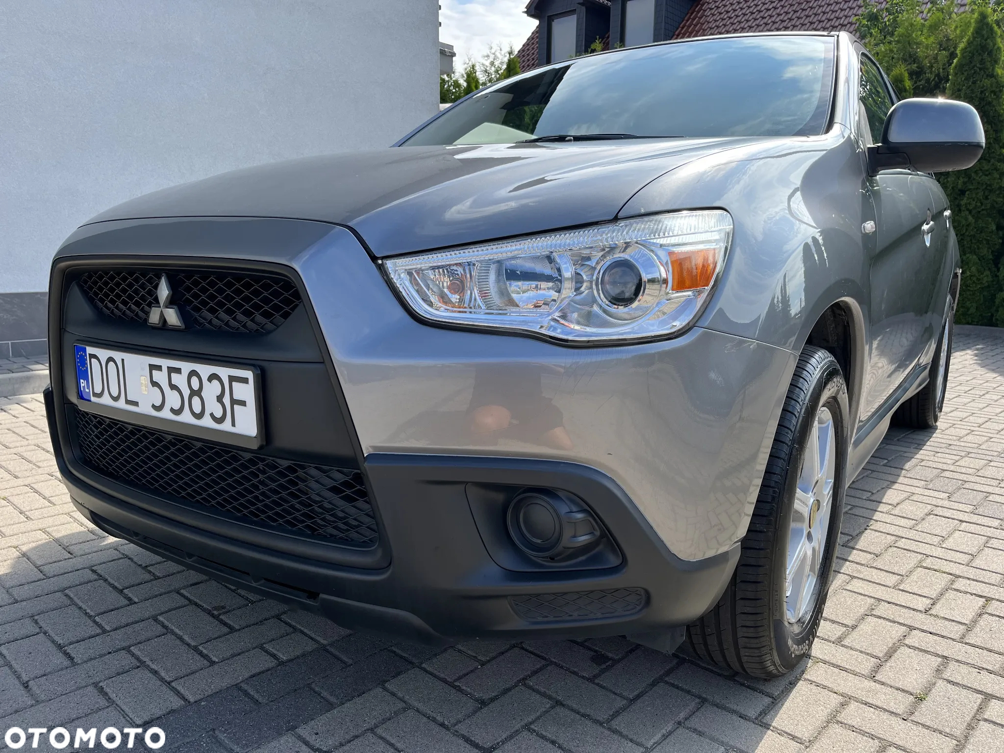 Mitsubishi ASX - 3