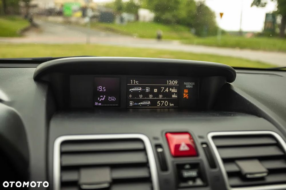 Subaru Forester 2.0D Lineartronic Exclusive - 37