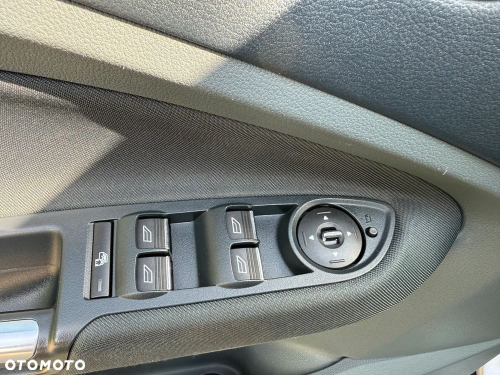 Ford C-MAX 2.0 TDCi Titanium - 16