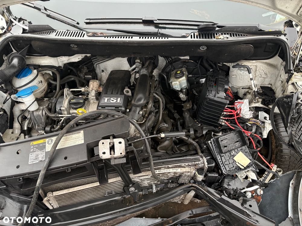 Volkswagen Touran 1.2 TSI BlueMotion Technology Highline - 3