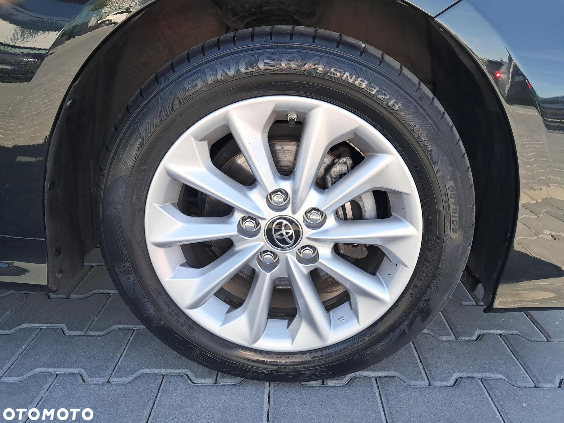 Toyota Corolla - 9