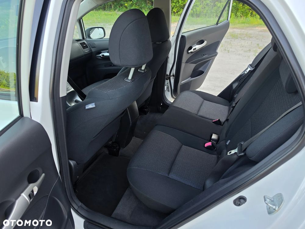 Toyota Auris - 27