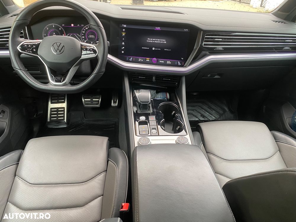 Volkswagen Touareg V6 TDI 4MOTION R-Line - 3