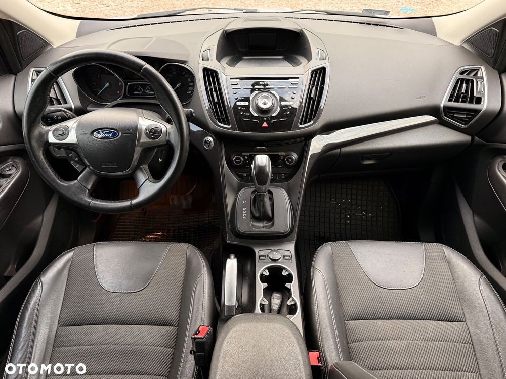 Ford Kuga - 17