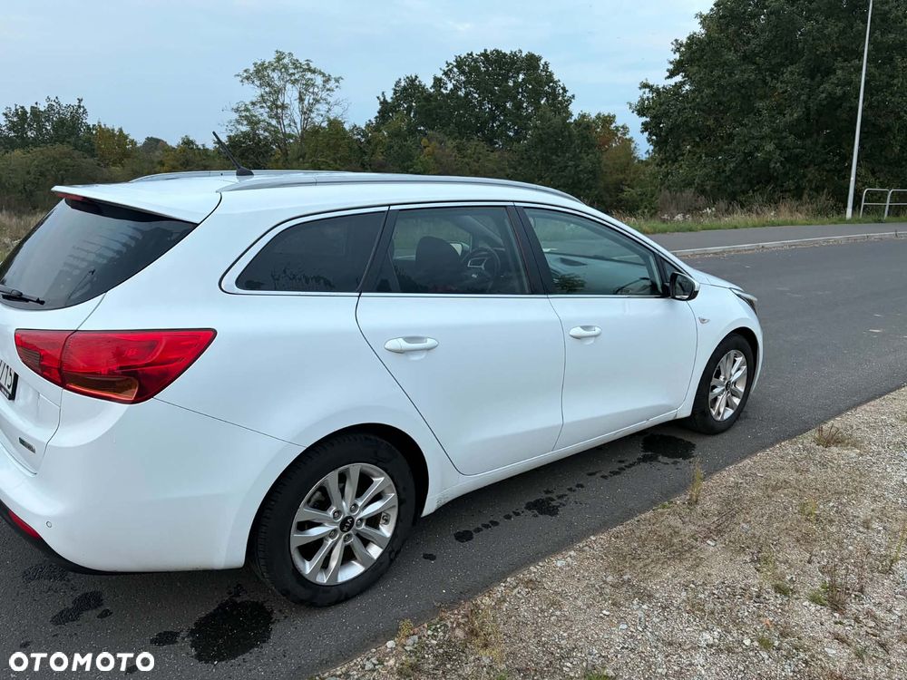 Kia Ceed 1.6 CRDi L - 3
