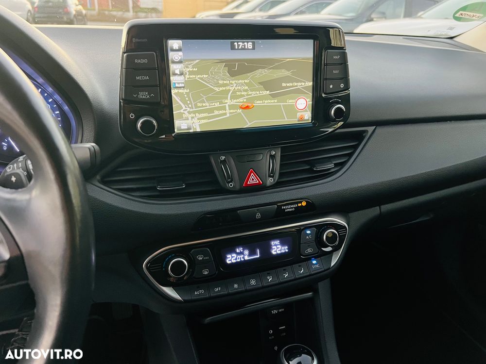 Hyundai i30 1.4 T-GDI 140CP 5DR 7DCT Exclusive+ - 10