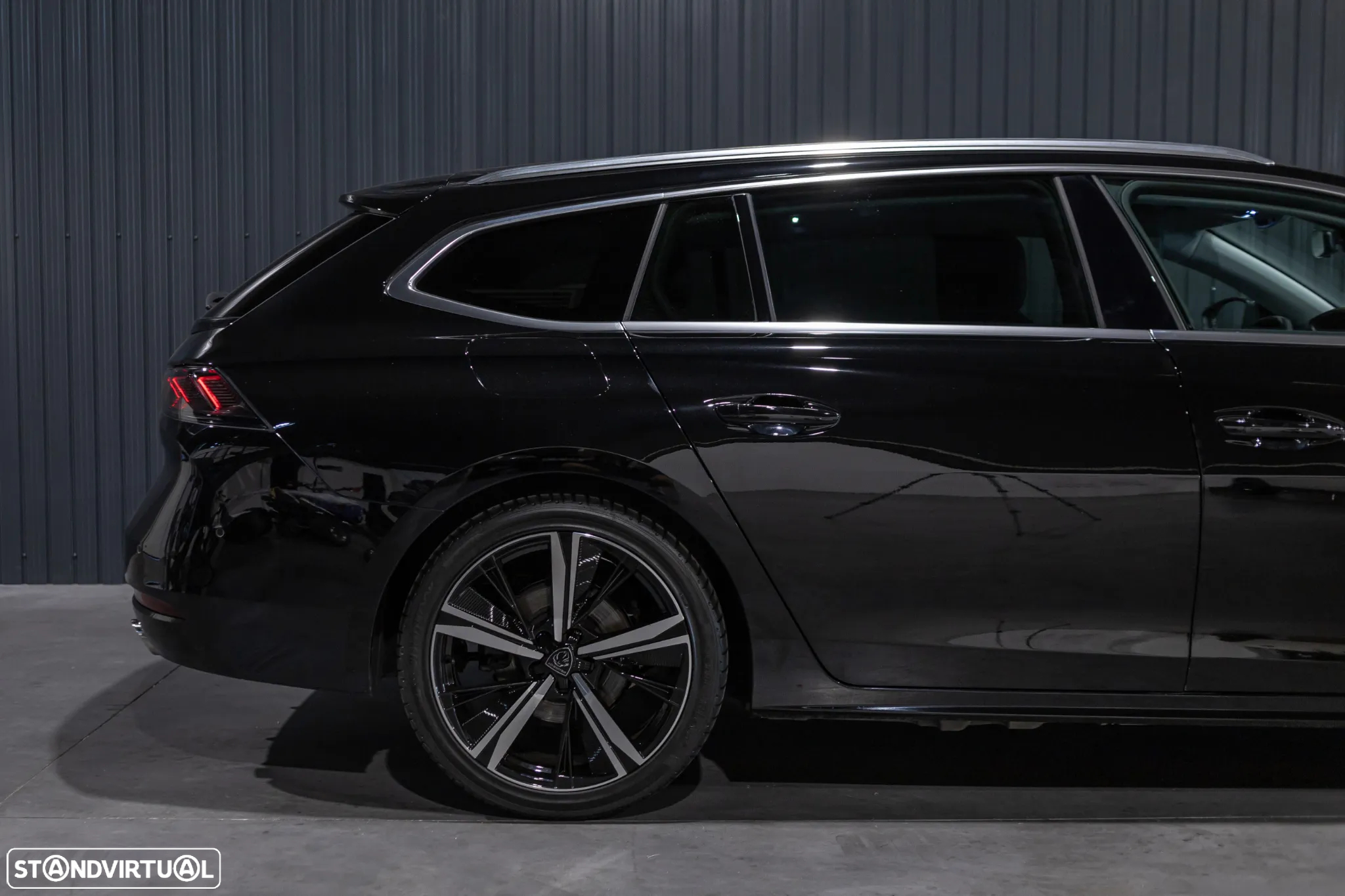 Peugeot 508 1.6 Hybrid Allure Pack e-EAT8 - 44