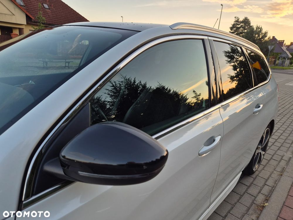 Peugeot 308 THP 205 GT - 22