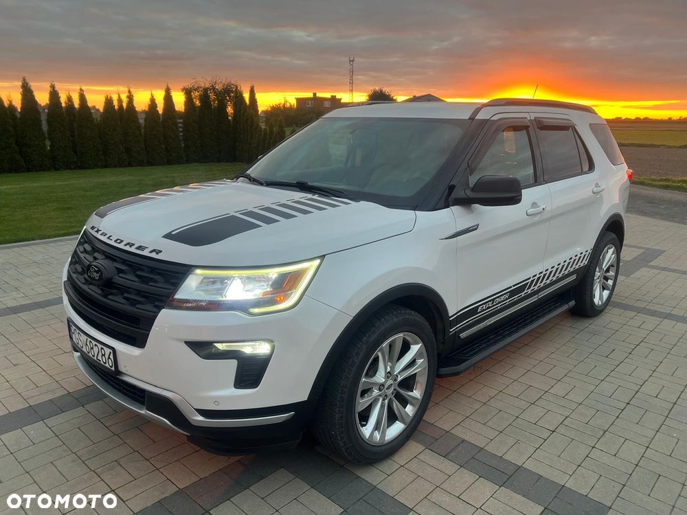 Ford Explorer - 30