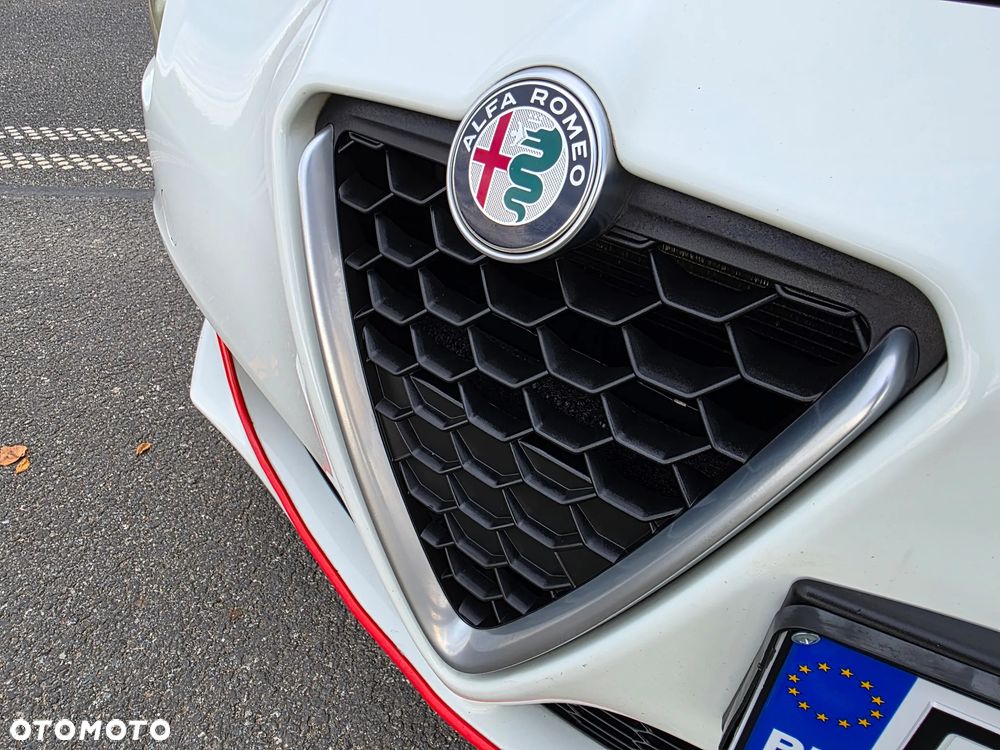 Alfa Romeo Giulietta 1.4 TB 16V Multiair Turismo - 16