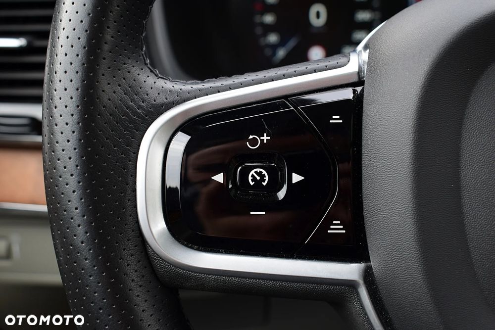 Volvo XC 90 B5 D AWD Inscription 7os - 14
