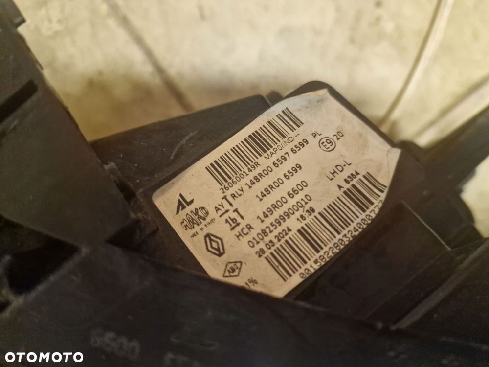 lampa przednia renault clio v 2024 260103507r 260600149r komplet - 3