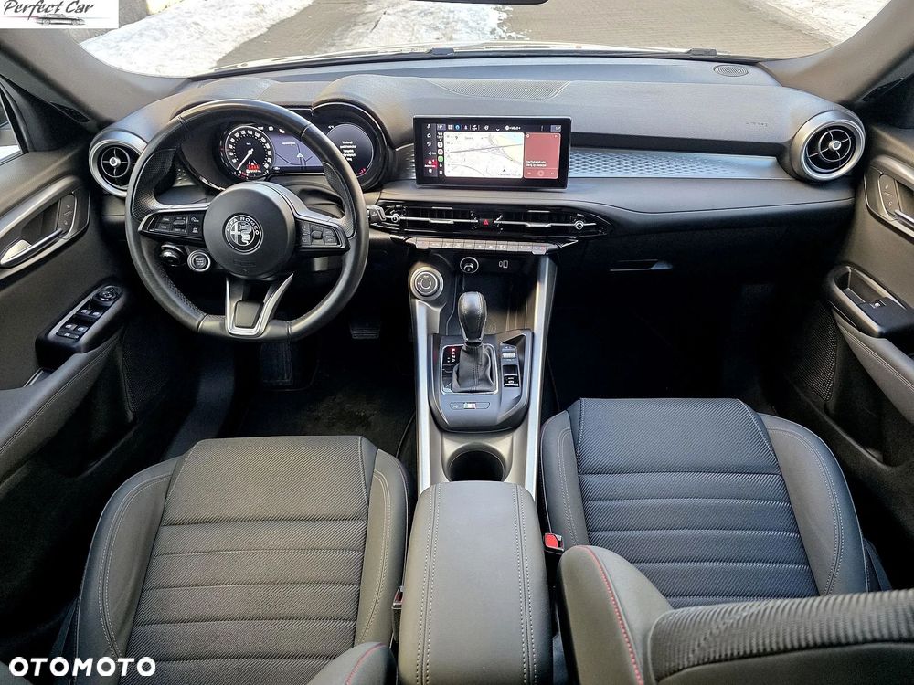 Alfa Romeo Tonale 1.5 T4 GSE mHEV Sprint DCT - 11