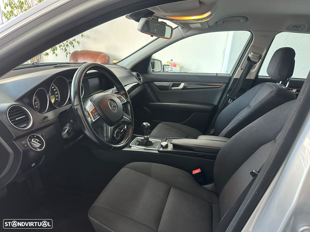 Mercedes-Benz C 200 CDi Classic BE - 12