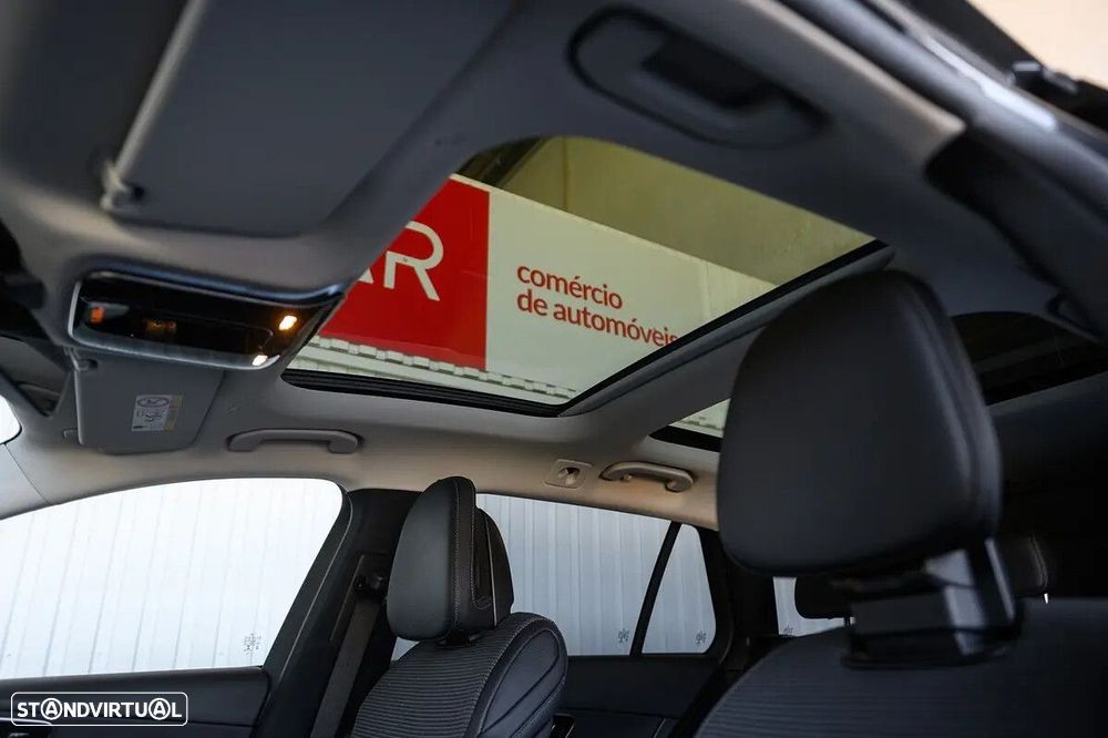 Mercedes-Benz C 300 e AMG Line - 43