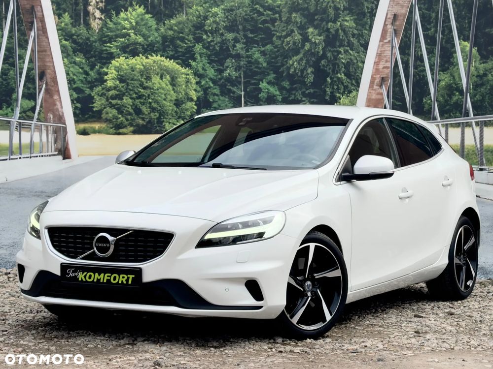 Volvo V40 D3 Geartronic RDesign - 8