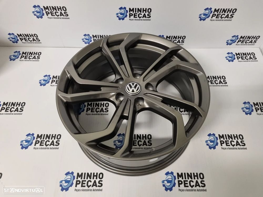 Jantes VW GTI TCR em 18 GunMetal - 7