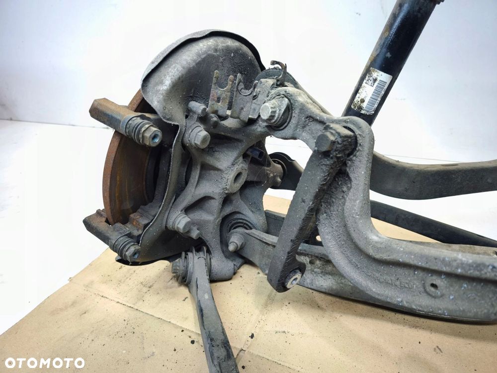 ZWROTNICA WAHACZE PIASTA PRAWY TYŁ AUDI A4 B9 A5 8W 8W0505432T 8W0505460F - 5