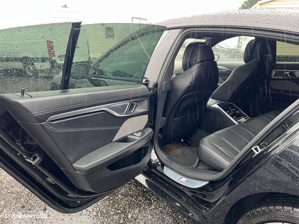 BMW 840 Gran Coupé d xDrive Pack M - 15