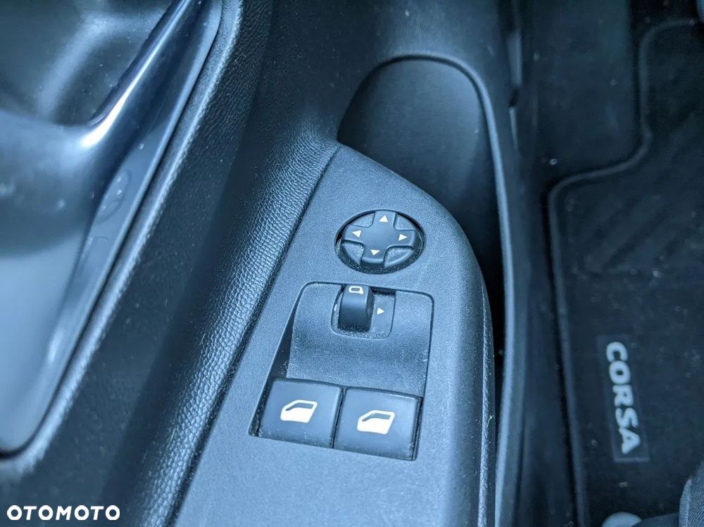 Opel Corsa - 17