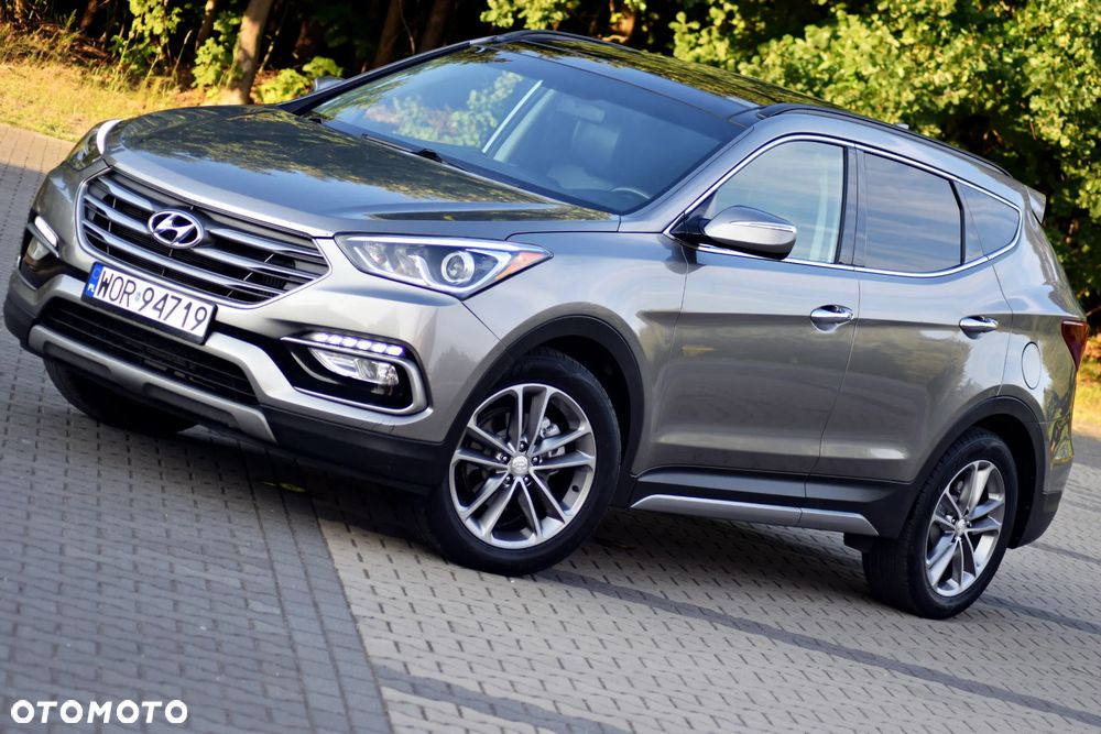 Hyundai Santa Fe 2.0 T Sport Utility - 25