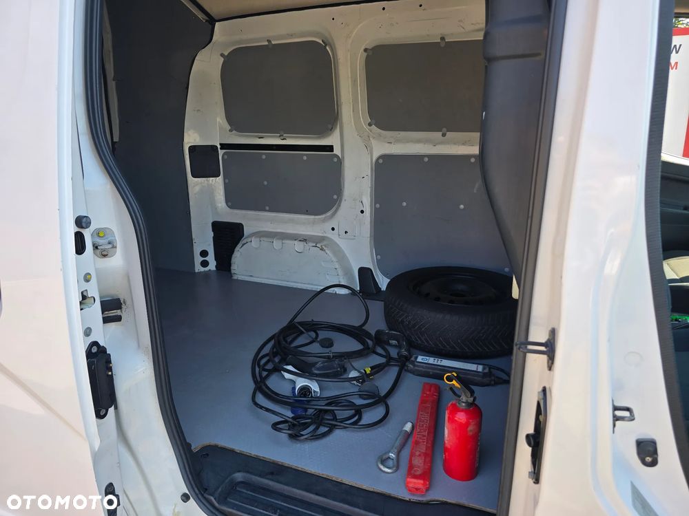 Nissan NV200 - 12