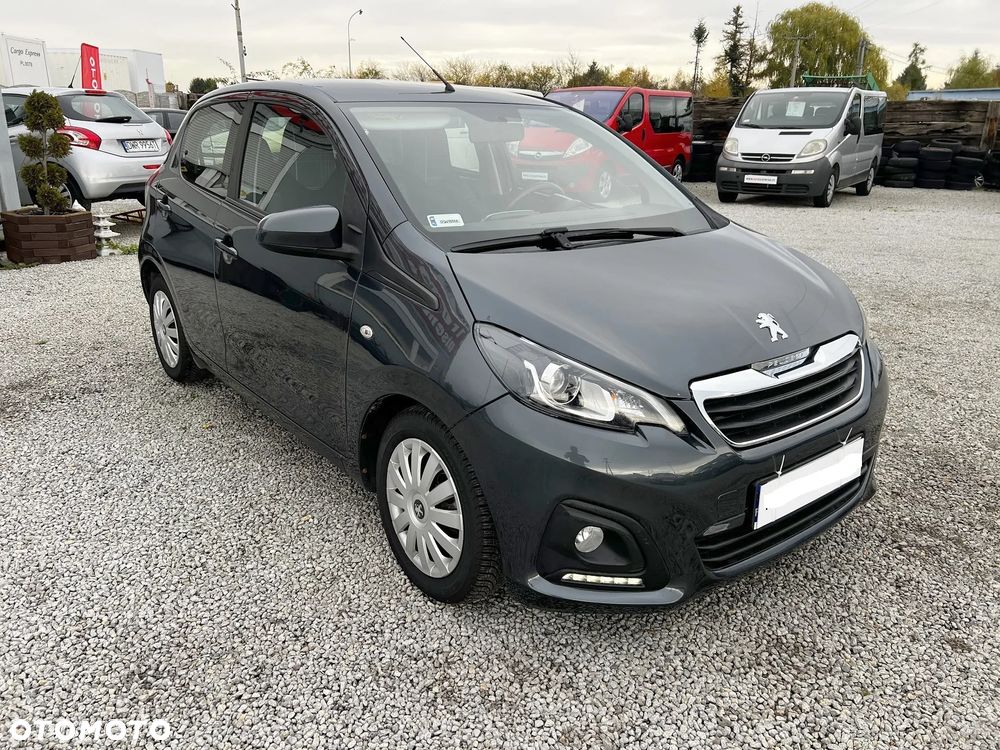 Peugeot 108 - 8
