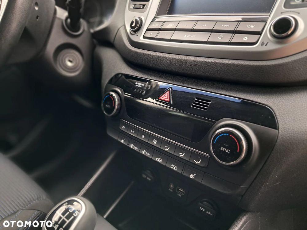 Hyundai Tucson 1.6 Turbo 2WD Navi - 21
