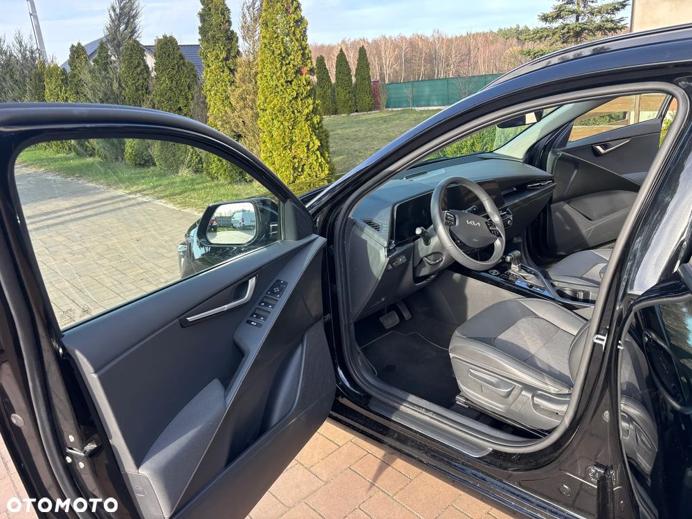 Kia Niro 1.6 GDI Plug-In Hybrid L - 11