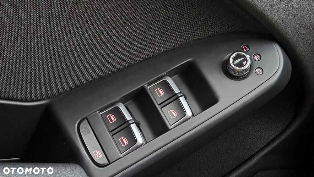 Audi A4 Avant 2.0 TDI DPF quattro S tronic S line Sportpaket - 36