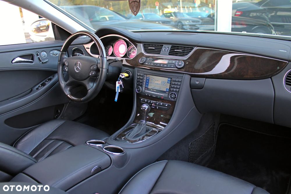 Mercedes-Benz CLS 500 - 3
