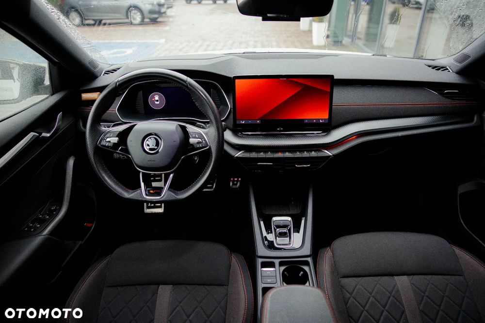 Skoda Octavia 2.0 TSI RS DSG - 8