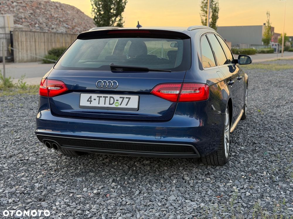 Audi A4 Avant 2.0 TDI sport - 11