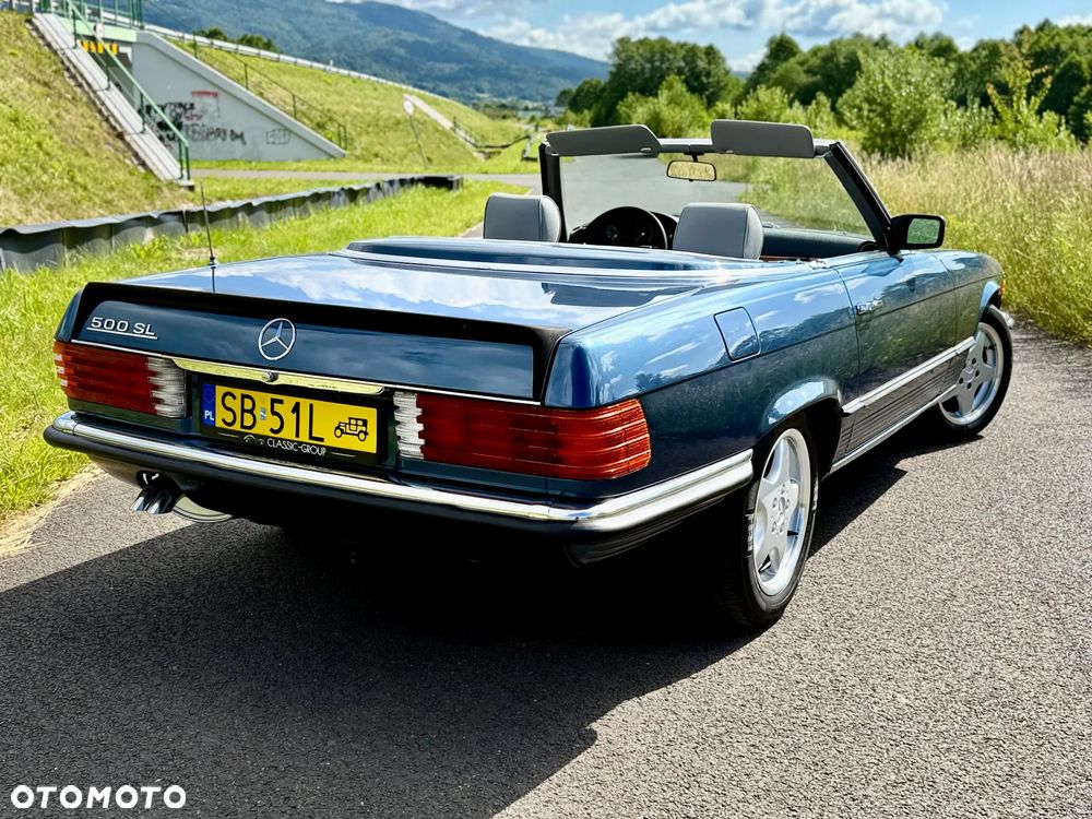 Mercedes-Benz SL - 25