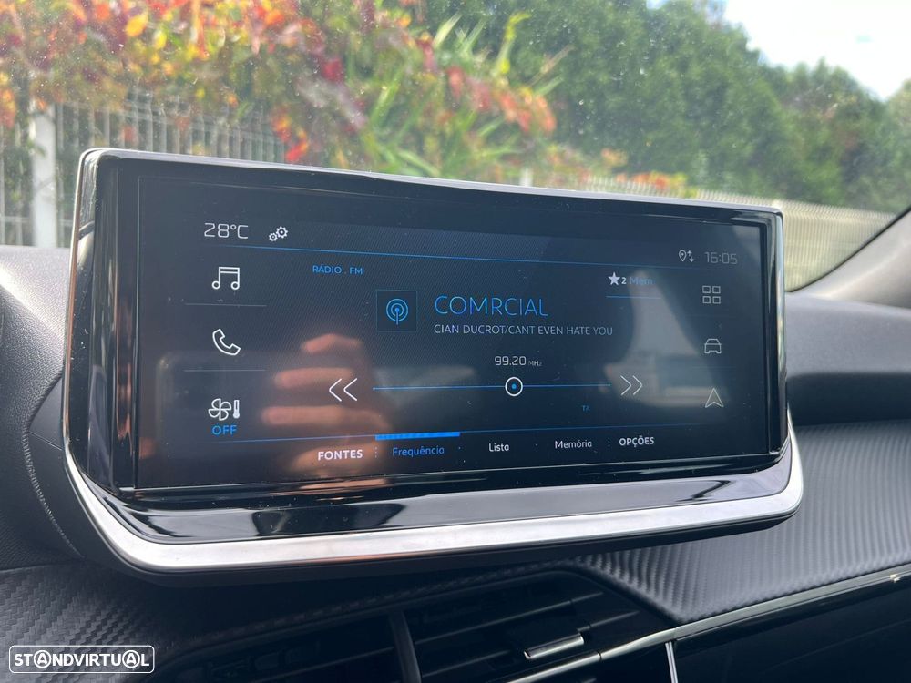 Peugeot 2008 1.2 PureTech Active - 13