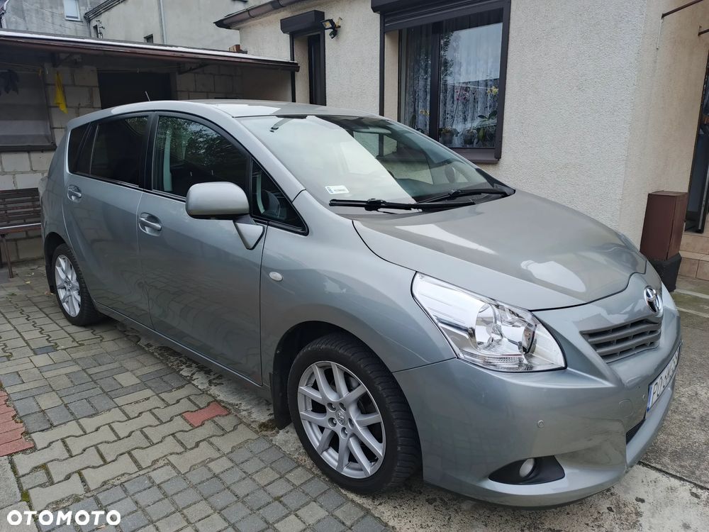 Toyota Verso 1.8 Prestige - 16