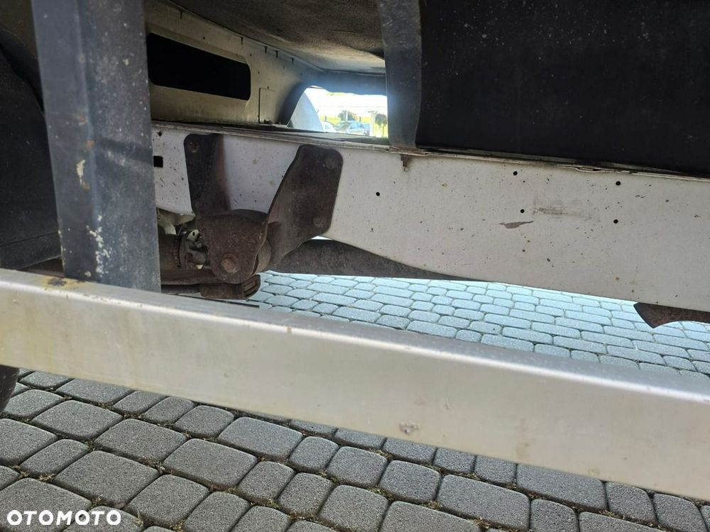 Ford Transit - 28