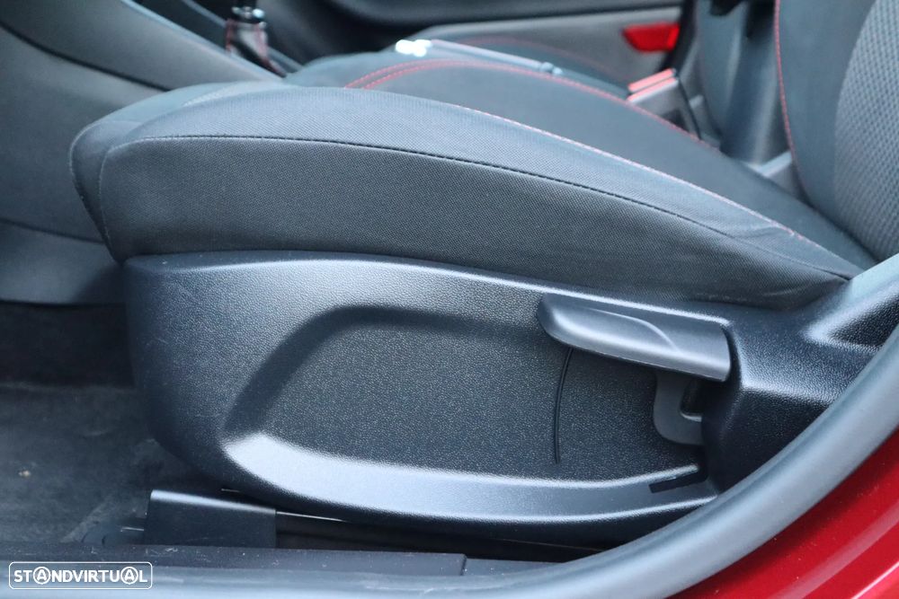 Ford Fiesta 1.0 EcoBoost ST-Line - 19