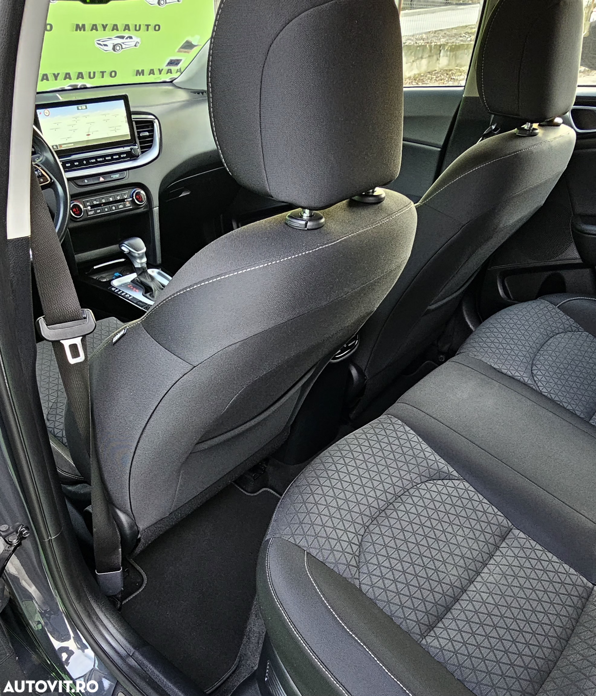 Kia Ceed SW 1.6 GDI DCT OPF Plug-in-Hybrid Platinum Edition - 13