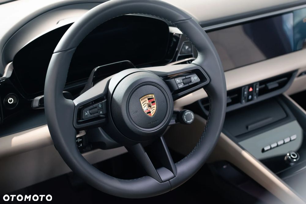Porsche Macan - 20