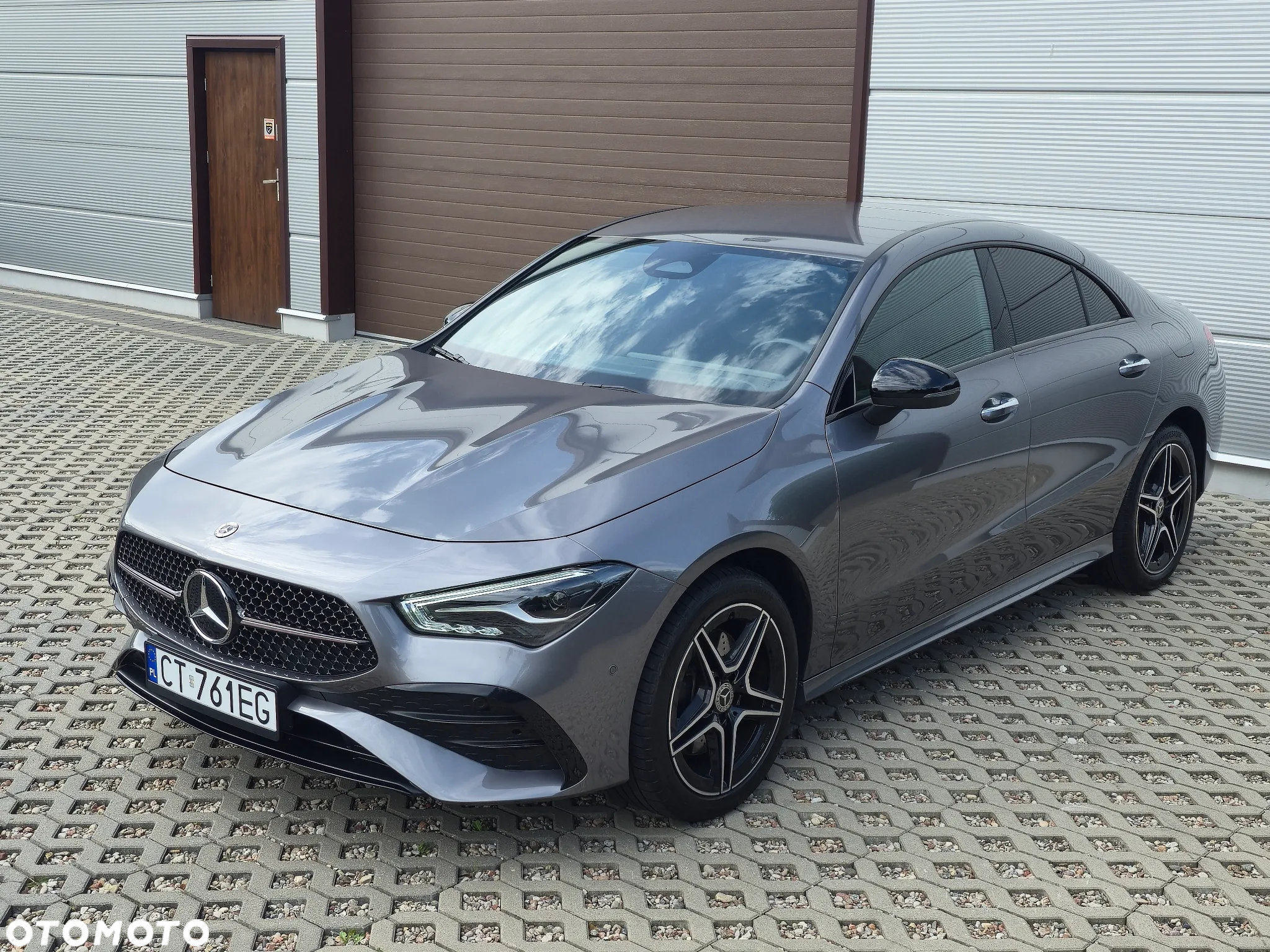 Mercedes-Benz CLA 250 e 8G-DCT AMG Line Advanced Plus - 11