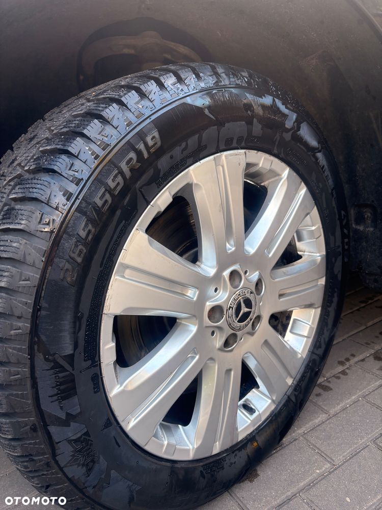Mercedes-Benz GL 350 CDI BlueEff - 12