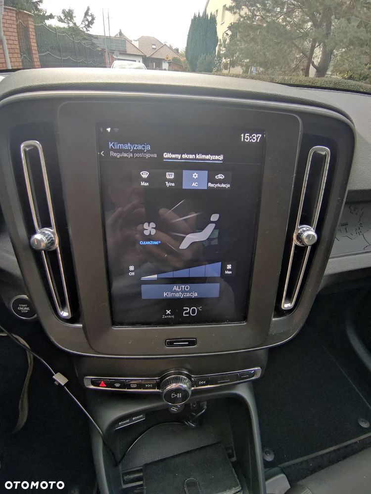 Volvo XC 40 - 31