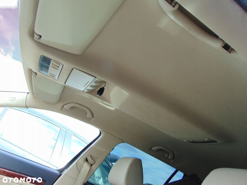 PODSUFITKA PODBITKA JASNY BEŻ KOMBI SKODA OCTAVIA II - 1