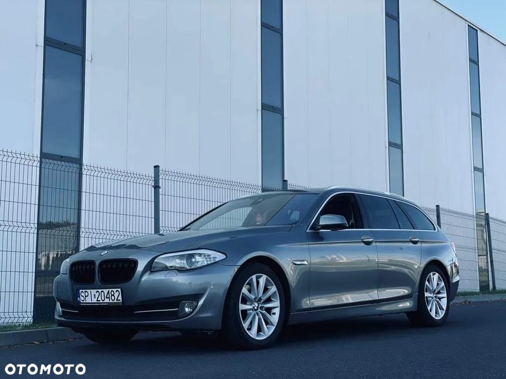 BMW Seria 5 520d Touring - 1