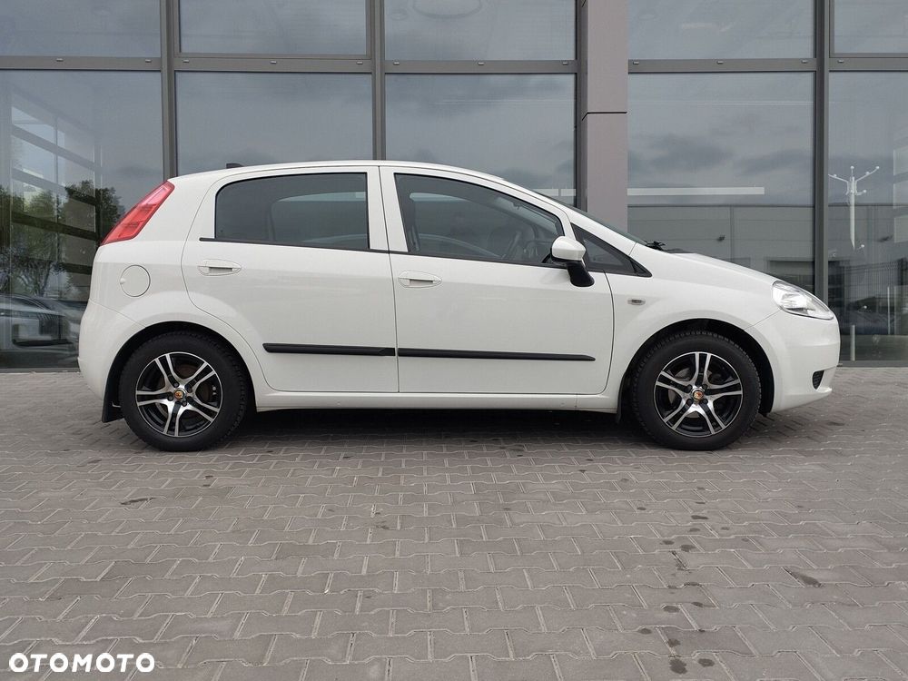 Fiat Punto - 6